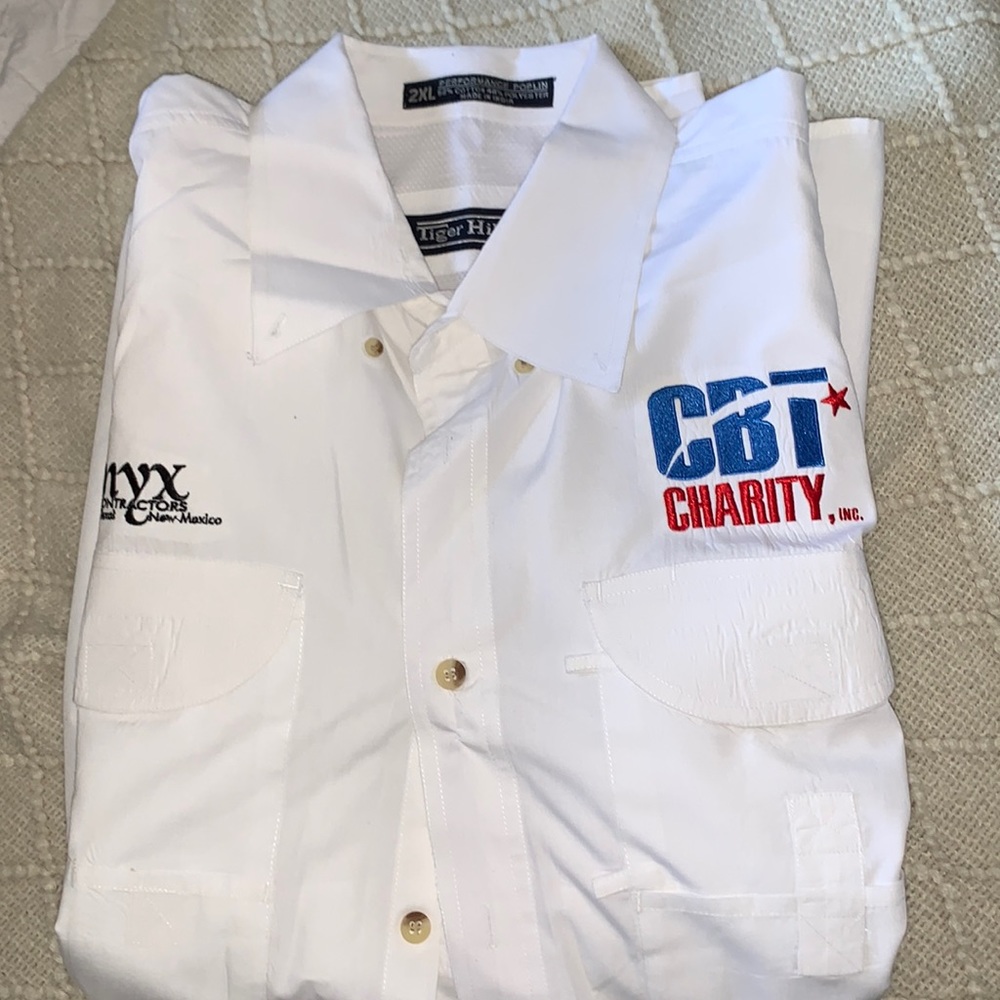 Tiger hill vented button down